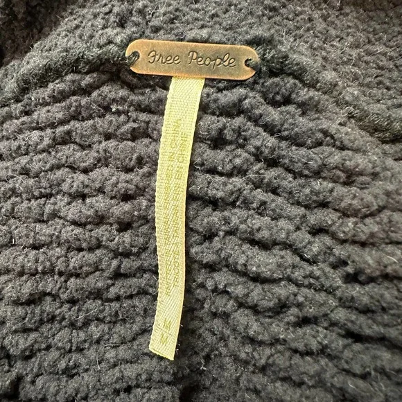 Free People Be Yours Cowl Neck Sweater Balloon Sleeve Chunky Boxy Cropped Black - Picture 11 of 14